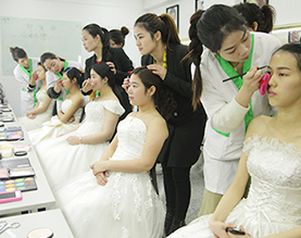 福建省娅蔓妮职业培训学校